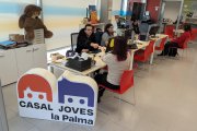 El Casal de Joves la Palma s’ha convertit en un punt per recollir la targeta