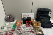 Quan se’ls va detenir portaven productes sostrets per valor de 468 euros.