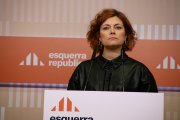 La secretària general d'ERC, Elisenda Alamany, en roda de premsa a la seu del partit
