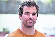 Manel Riu s’ha especialitzat en energia, medi ambient i crisi ecològica.