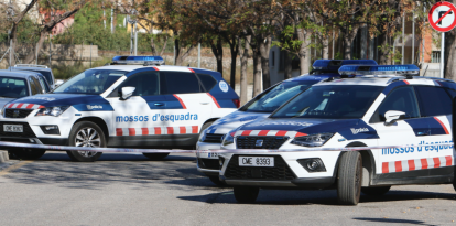 Diverses patrulles dels Mossos d'Esquadra.