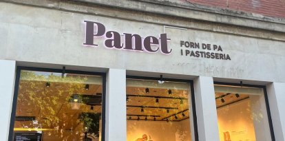 Imatge d’un dels establiments del forn Panet, situat al carrer Fortuny de la Rambla Nova.