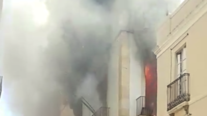 Incendi en un habitatge del carrer Major de Tarragona.