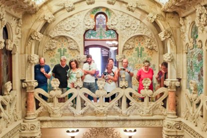 Imatge d'una visita a la Casa Navàs de Reus.