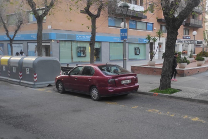 Els taxistes es troben tant amb repartidors com particulars a les parades.