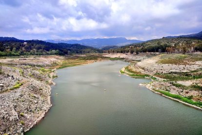 Imatge de l'estat al pantà de Riudecanyes.