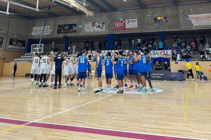 El conjunt del CB Salou contra el Tizona Burgos.
