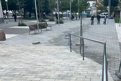 La renovada plaça de Sant Jordi a Salou