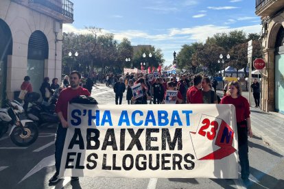 Imatge de la manifestació del 23N per lloguers més baixos