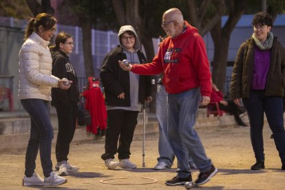 Trobada intergeneracional de petanca a Reus