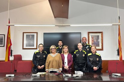 Presa de possessió dels nous membres de la policia.