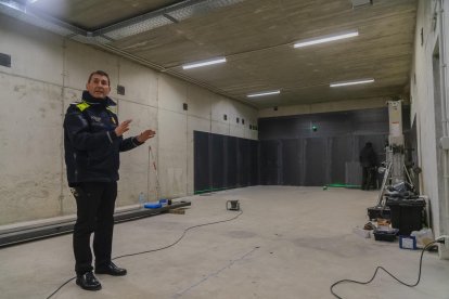 La galeria de tir, de 25 metres, permetrà tenir simuladors relas i també virtuals, amb una pantalla.