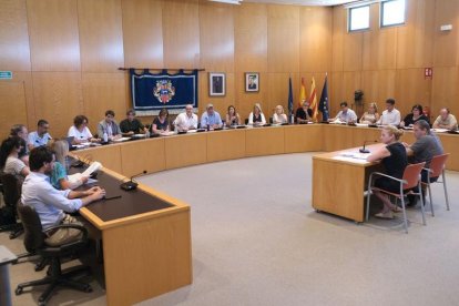 Imatge d’arxiu del ple municipal de Cambrils.
