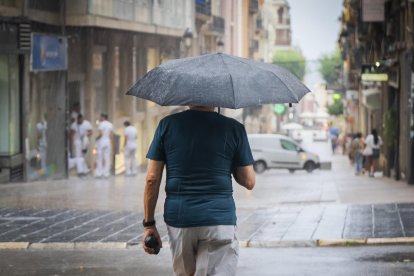 Imagen de archivo de un episodio de lluvias en Tarragona.