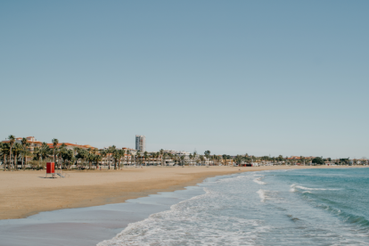 Imatge d'arxiu de la platja del Regueral