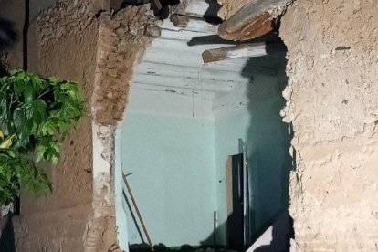 Imatge de la paretcol·lapsada a Móra la Nova.