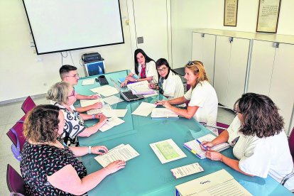 Fotografia de la reunió del Grup de Recerca en Infermeria R-CUiDEM del passat mes de juny