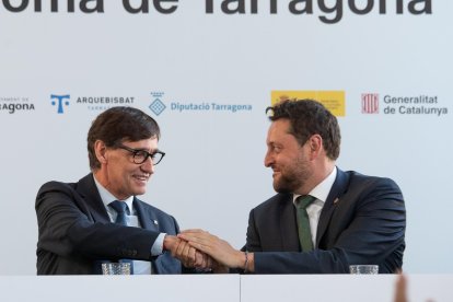 Salvador Illa i Rubén Viñuales, durant la presentació del consorci.