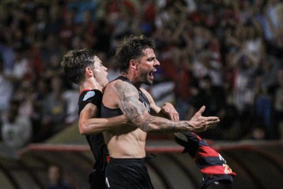 Xavi Molina celebrant el gol de la victòria contra l’Andratx.