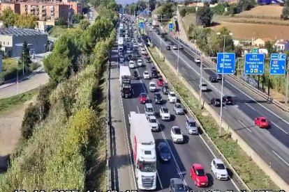Retencions aquest dissabte a l'AP-7 a la Roca del Vallès per un accident