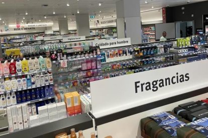 Imagen del interior de la tienda Rossmann, que abrirá en Calafell.