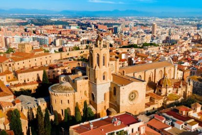 La ciudad se posiciona como alternativa atractiva frente a destinos más conocidos como Lisboa, Toscana o Creta.