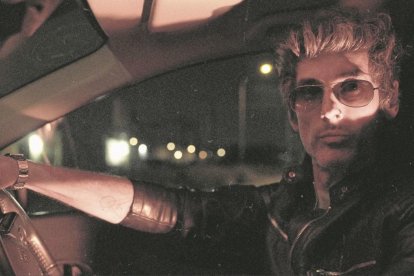 El nou treball de Minova consta d’onze cançons que s’autodefineix com de ‘pop llunàtic’.