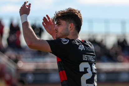 Ustrell va ser titular.