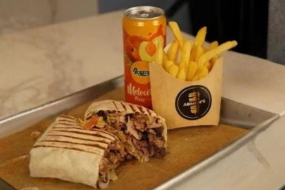 Imagen de la comida que ofrecerá Armon's Shawarmeria en Tarragona.