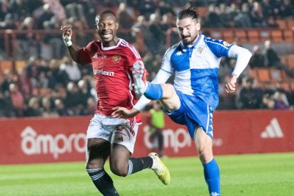 Cedric durant el duel contra el Sabadell.