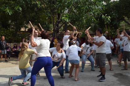 'Balla els Balls' ha donat a conèixer, aquest dissabte, per vuitè any consecutiu, les danses populars de la ciutat tarragonina.