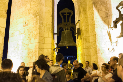 Visites Guiades nocturnes al campanar de la Prioral de Reus.