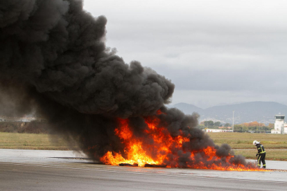Simulacre d'accident aeri a l'Aeroport de Reus