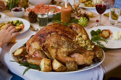 Cada país ha adaptat la seva gastronomia i els ingredients més característics per elaborar plats festius i contundents per Nadal.