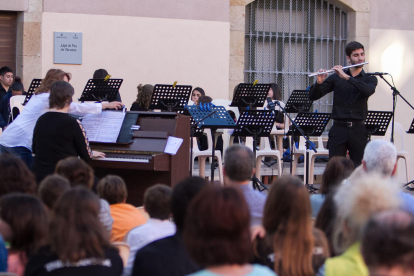 Concerts de final de curs del Conservatori de Vila-seca, a la plaça d'Estudi.