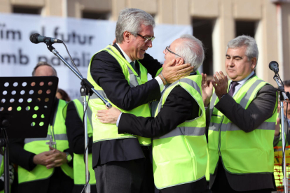 Acte de col·locació de la primera pedra de l'Edifici Blanc de la Muntanyeta