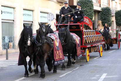 Imatges dels Tres Tombs a la ciutat de Reus