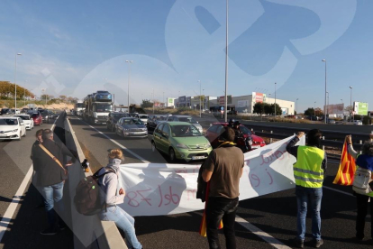 Protesta contra la Constitución en Tarragona (II)