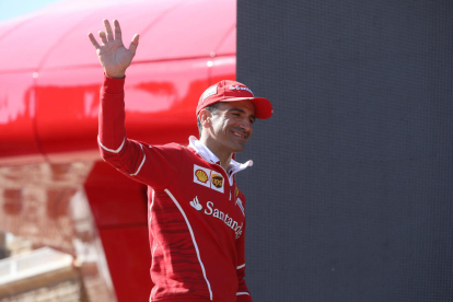 Molts personatges famosos han participat a la inauguració de Ferrari Land.