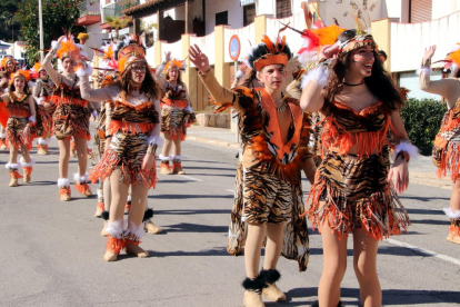 Imatges de les res rues de Carnaval de Roda de Berà.