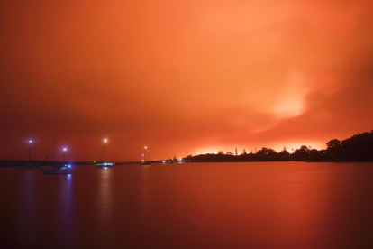 Austràlia, afectada per una onada de grans incendis. Imatges de la fotoperiodista reusenca Anna López.