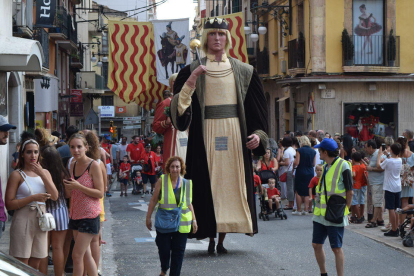 Colles d'arreu de Catalunya han lluït els seus gegants i nans