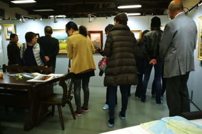 L'artista resident a Alcover va exposar, del 8 al 13 de desembre, més d'una quarantena d'obres a la ciutat de Mibu