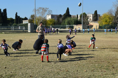Trobada d'escoles de rugby a les instal·lacions del CR Tarragona.