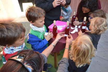 L'Embutada, la festa del Vi Novell de Tarragona organitzada per Santa Teca.