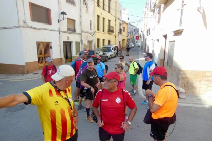 Caminada dels Nastiquers amb presència del president del conjunt grana.