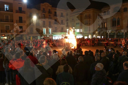 Desfile mortuorio y crema del Carnestoltes en Reus (II)