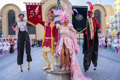 Inicio del Carnaval de Tarragona en la plaza Corsini