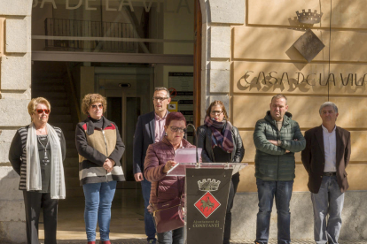 Els consistoris tarragonins llegeixen un manifest pel Dia de la Dona