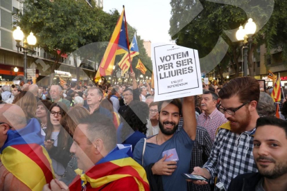 Manifestació pel referéndum a Tarragona